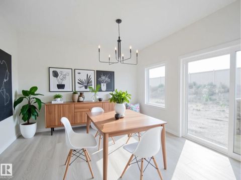 2503 211 ST NW Edmonton AB T6M3H1