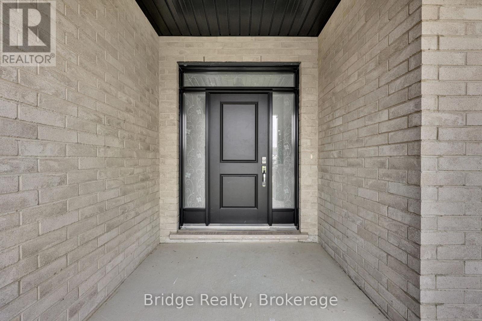 161 MCLEOD STREET