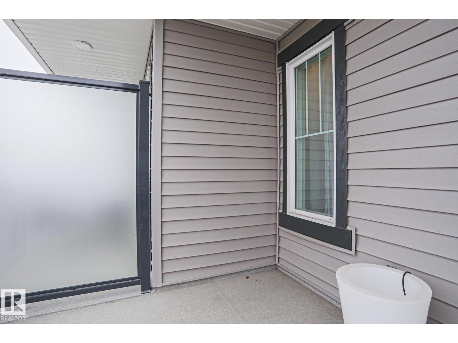 #37 1530 TAMARACK BV NW