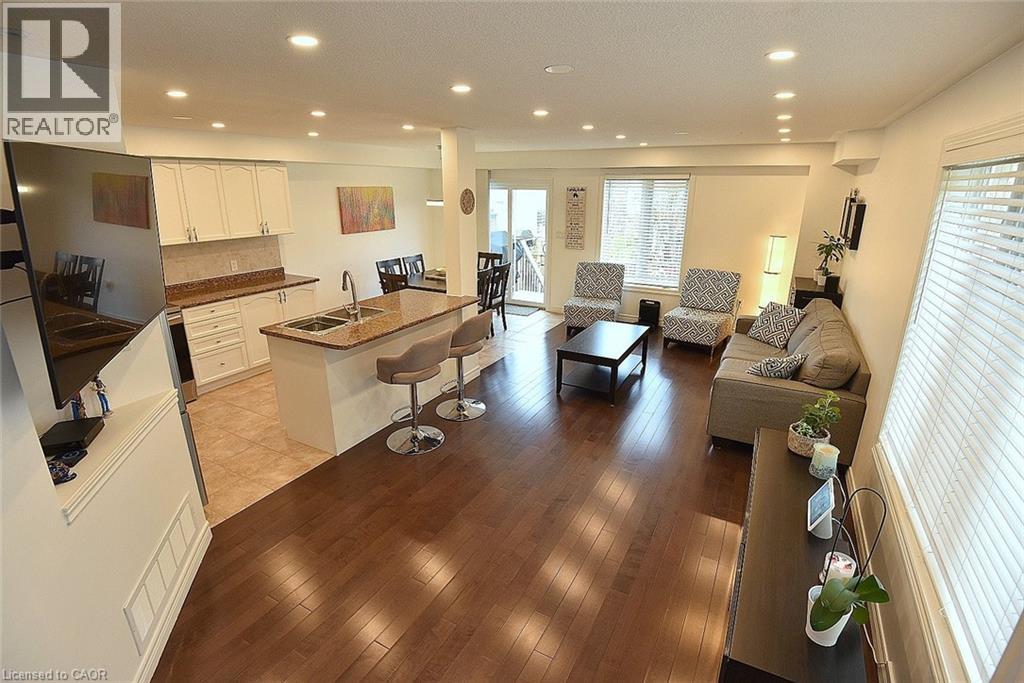 102 CELESTIAL Crescent