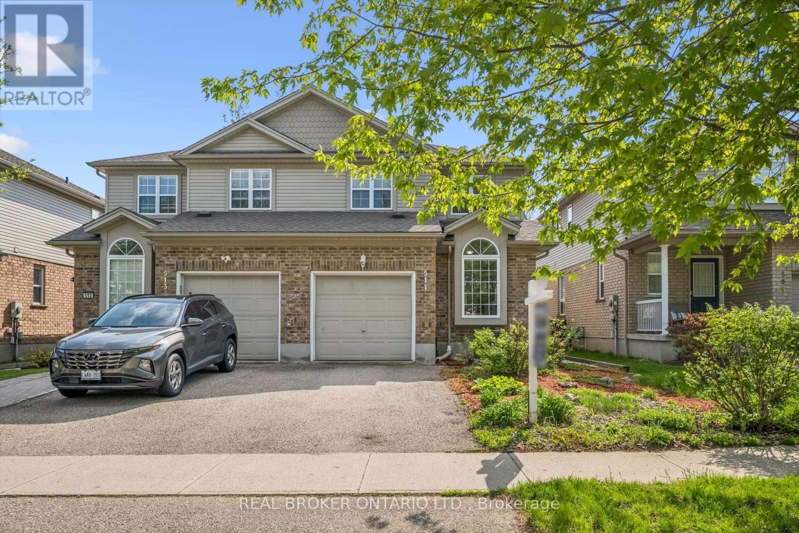 511 DANSBURY DRIVE