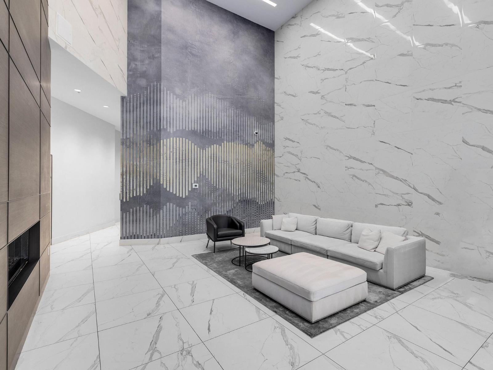 604 1501 FOSTER STREET