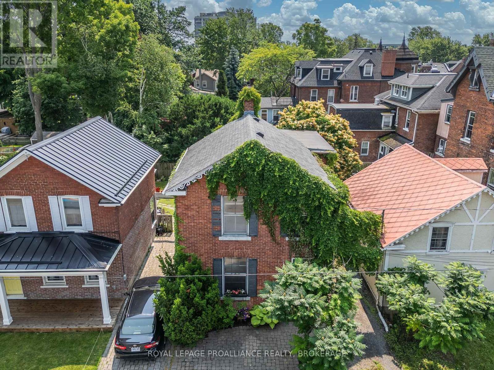 125 BAGOT STREET