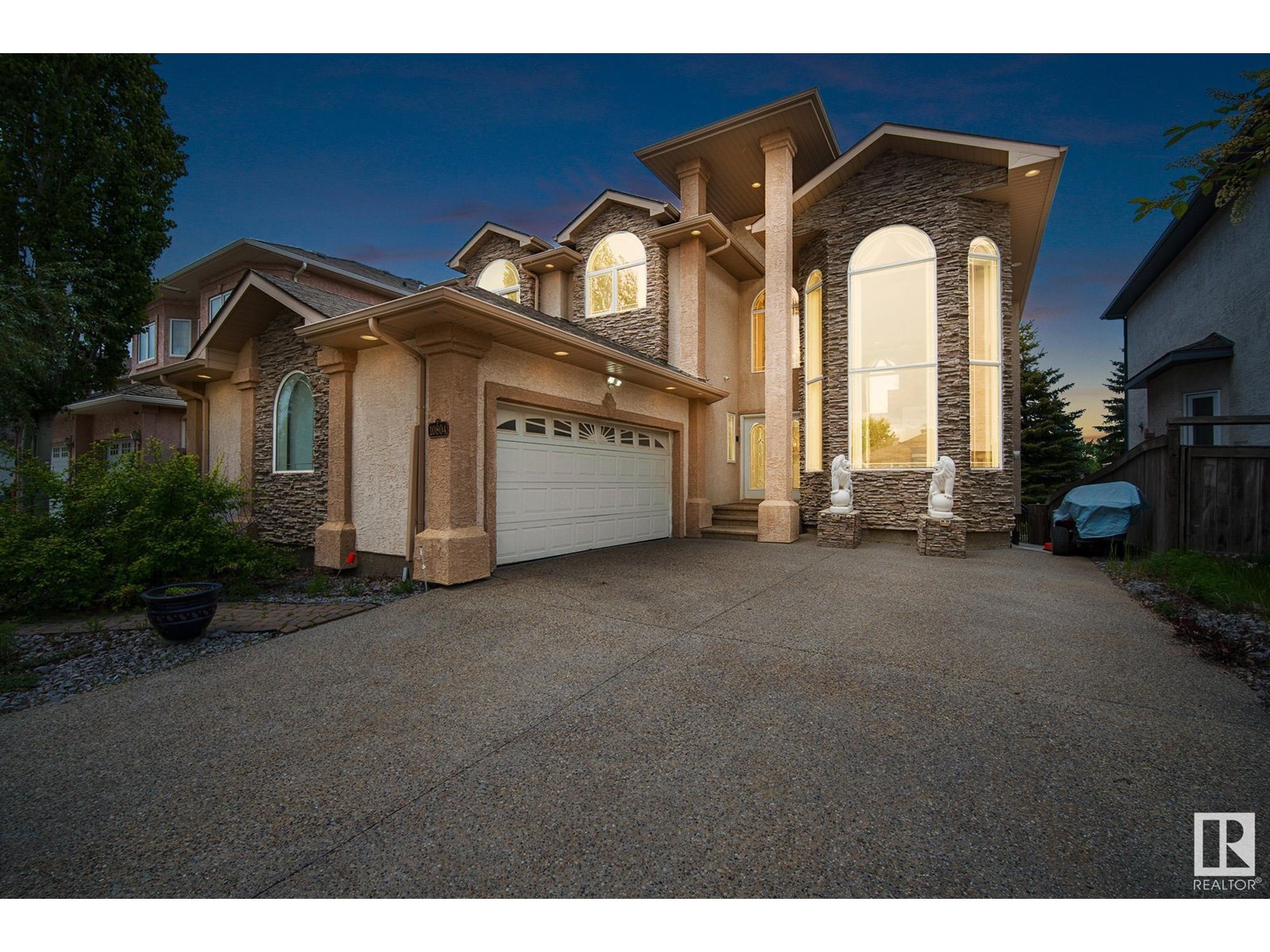 10804 6 AV SW