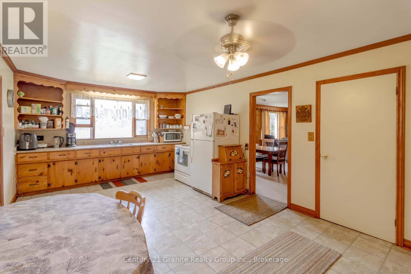 9271 HIGHWAY 118