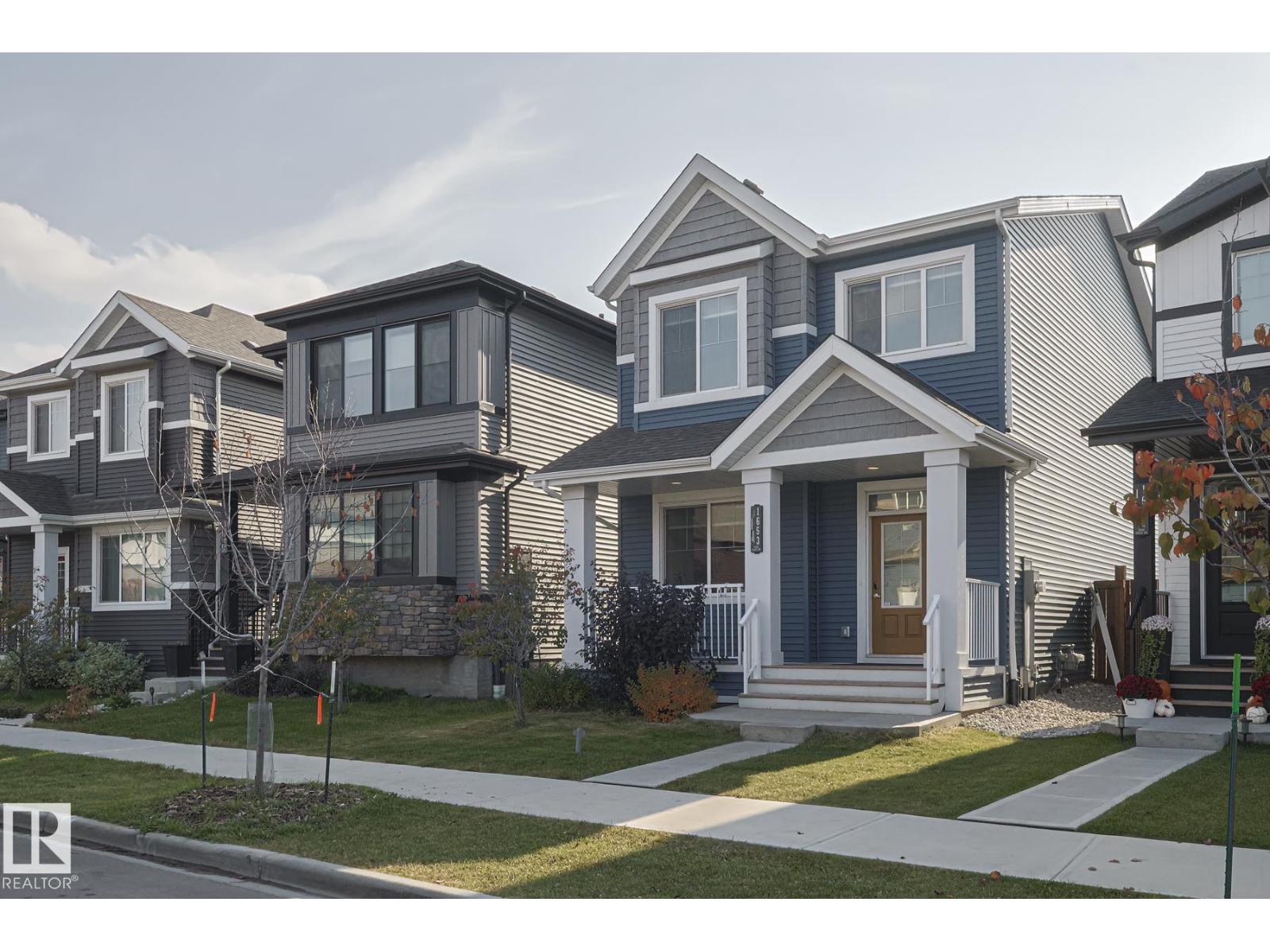 1653 PLUM CIRCLE CI SW