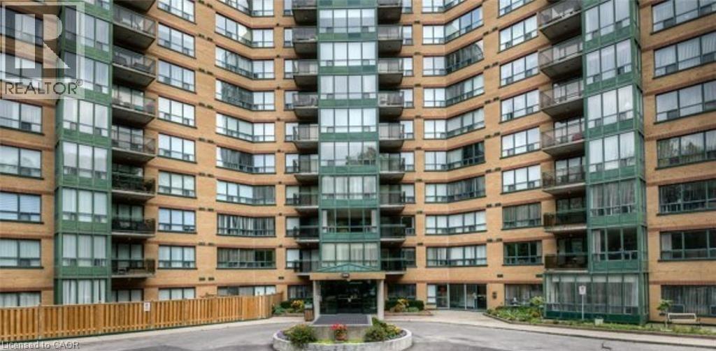 237 KING Street W Unit# 808