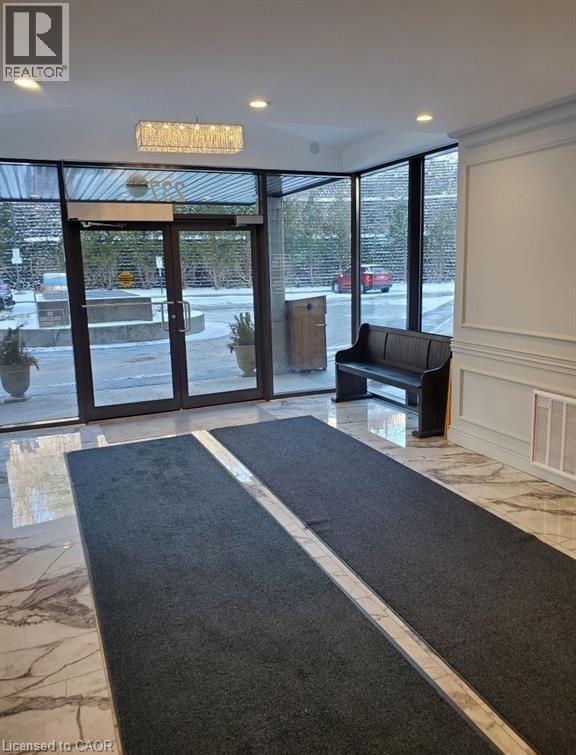 237 KING Street W Unit# 808