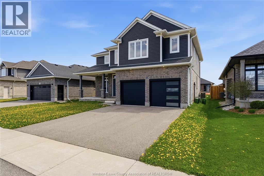 39 MUIRFIELD DRIVE