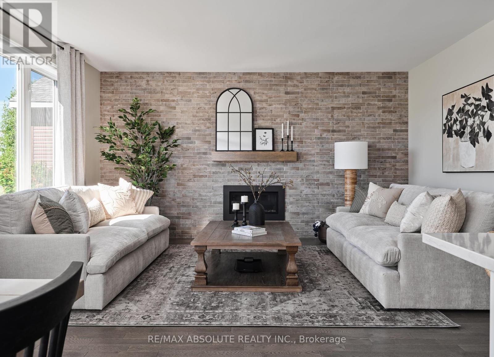 361 EQUINELLE DRIVE