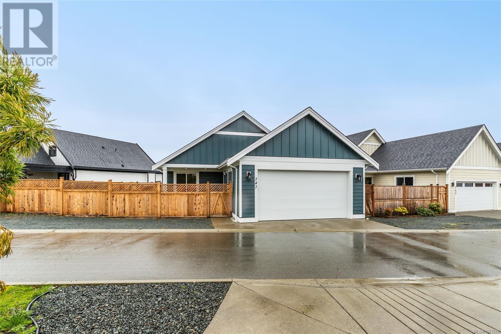 747 Briarwood Dr