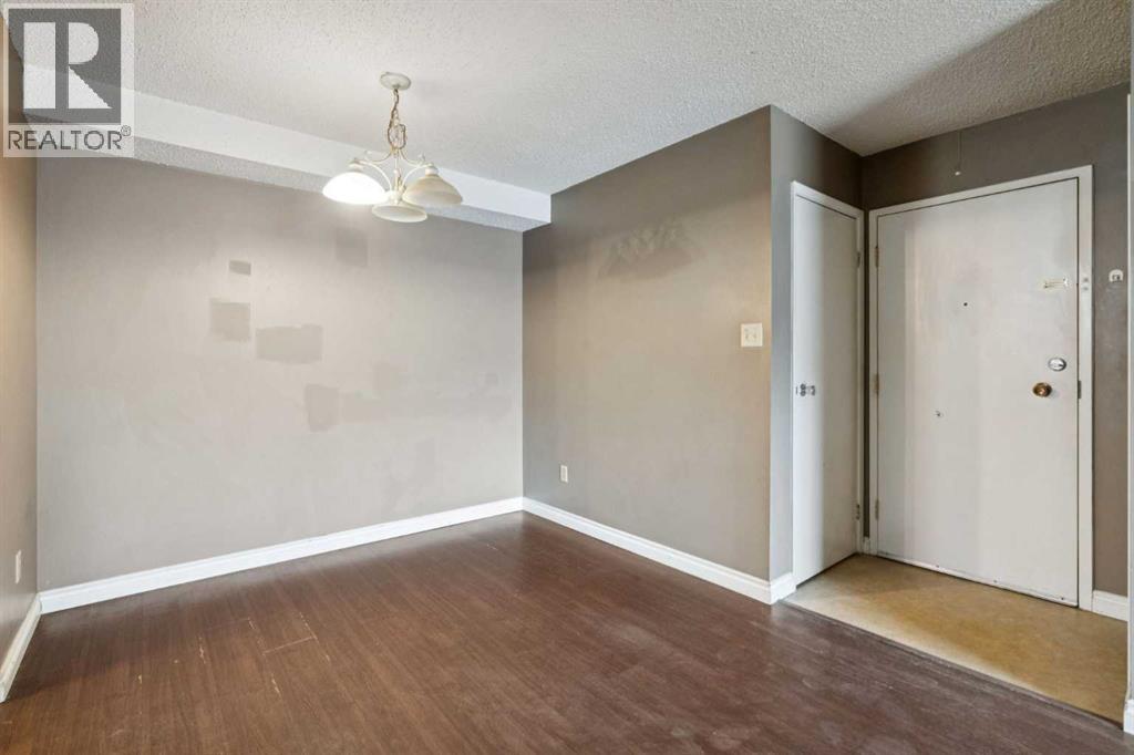 5111, 315 Southampton Drive SW