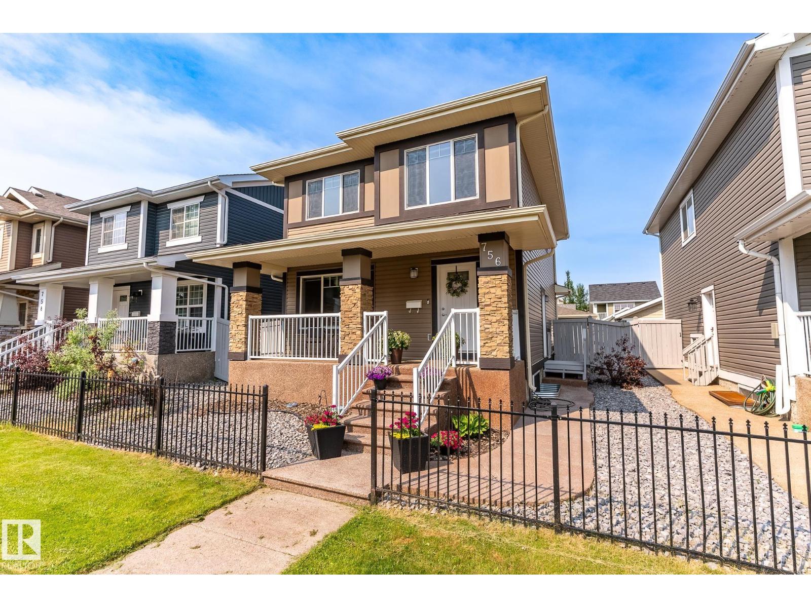 756 DECOTEAU WY NW