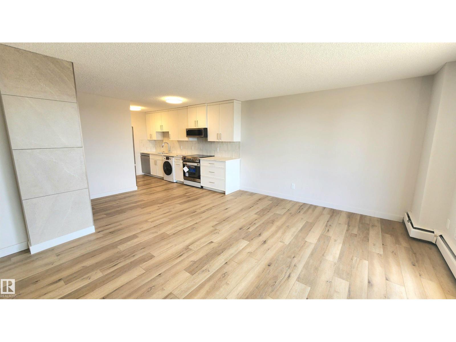#603 9028 JASPER AV NW