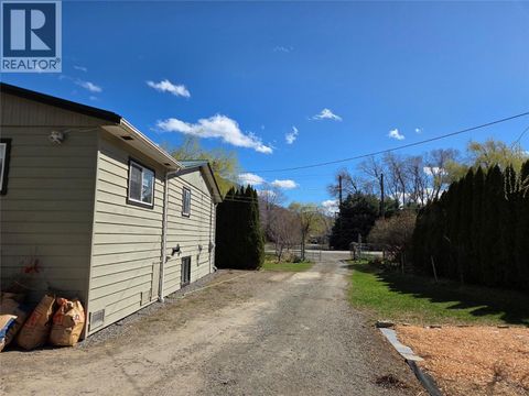 311 Coulthard Road Cawston BC V0X1C1