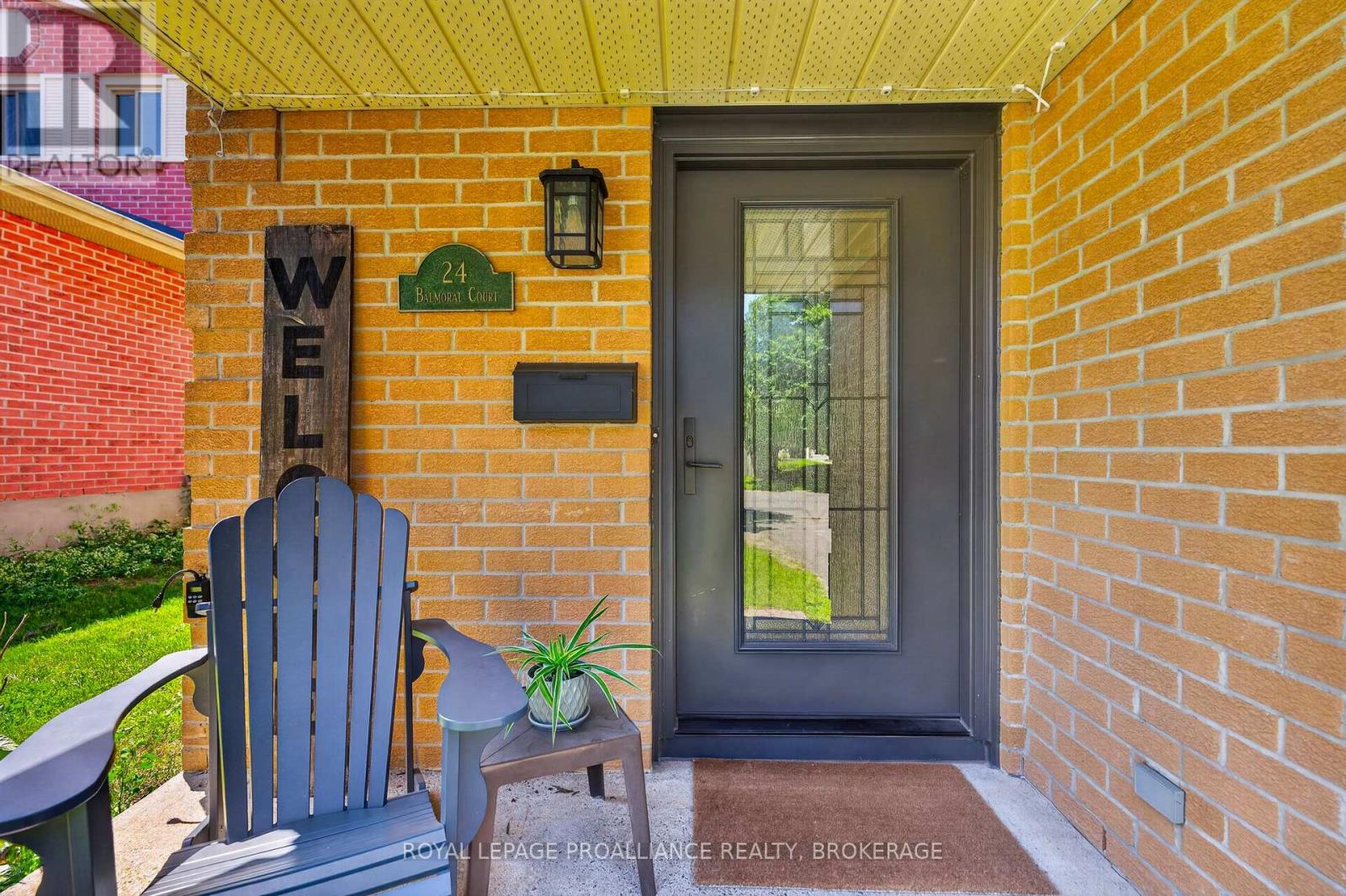 24 BALMORAL COURT