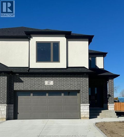 27 EAGLE Leamington ON N8H3V4