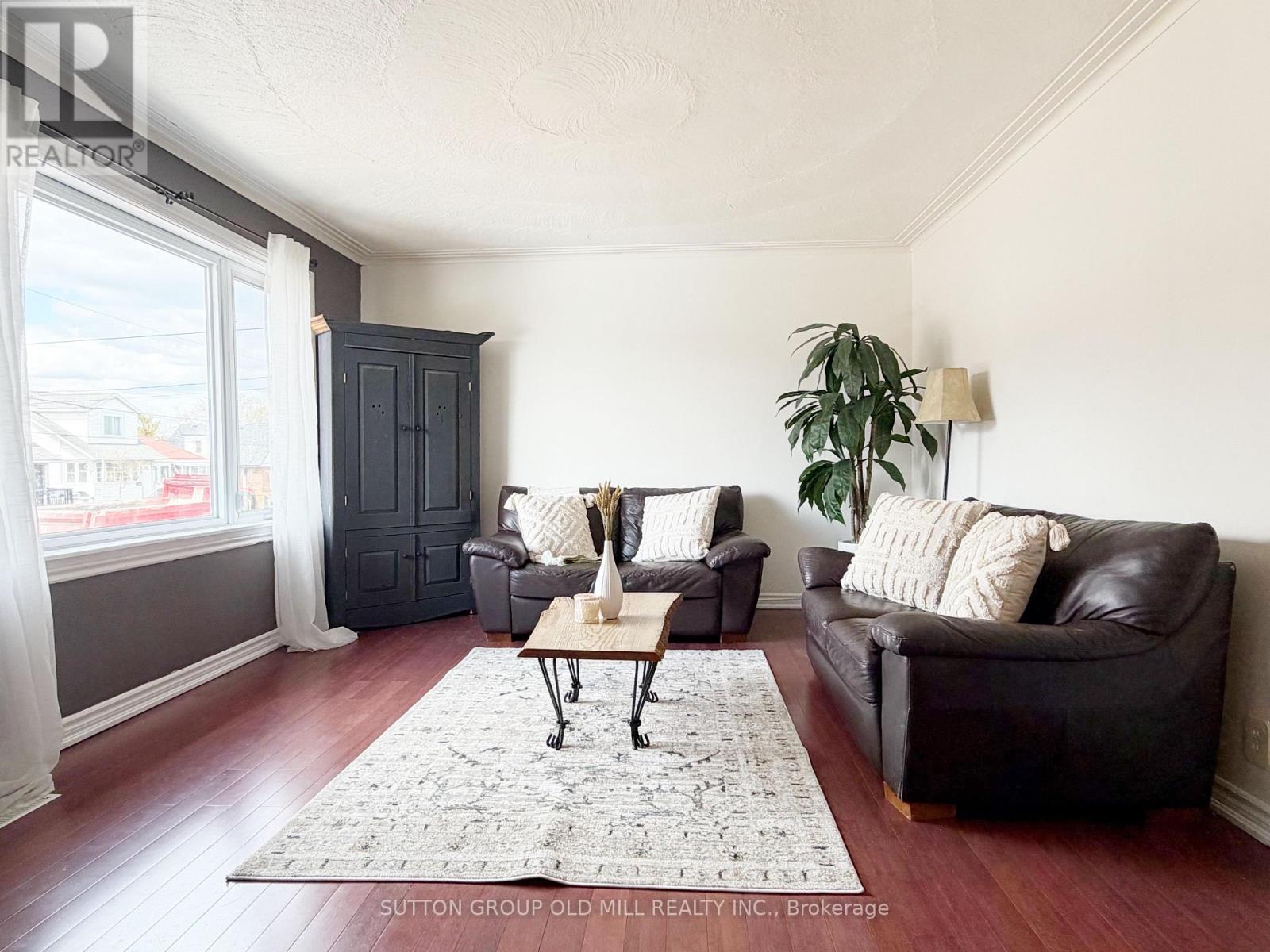 33 MYSTIC AVENUE