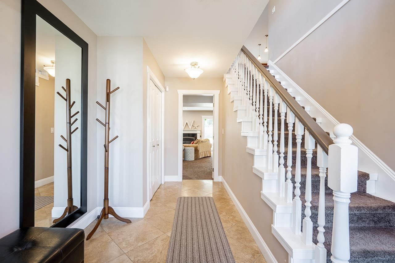 34934 OAKHILL DRIVE