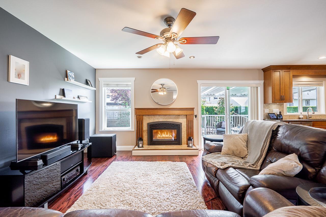 34934 OAKHILL DRIVE