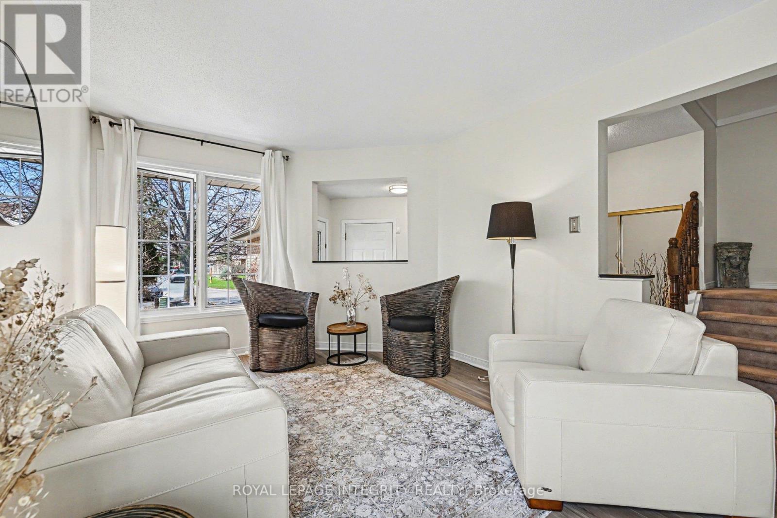 52 KINCARDINE DRIVE