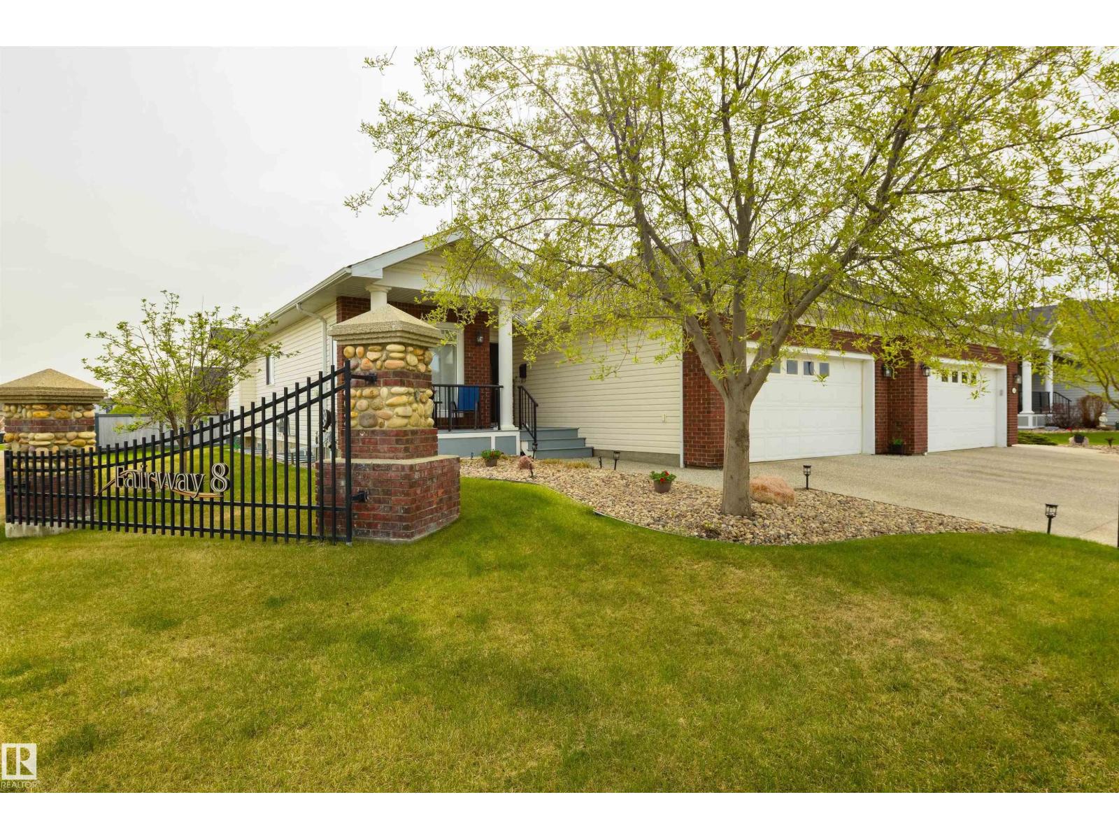 46 LONGVIEW CR