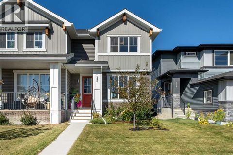 332 Lawthorn Way SE Airdrie AB T4A3M7