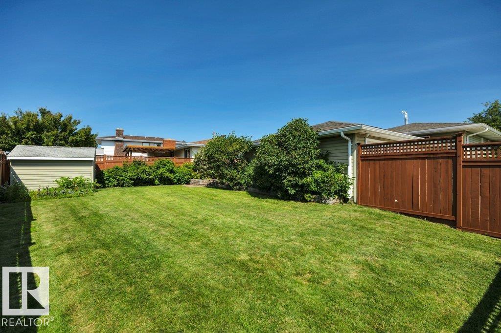6960 21 AV NW