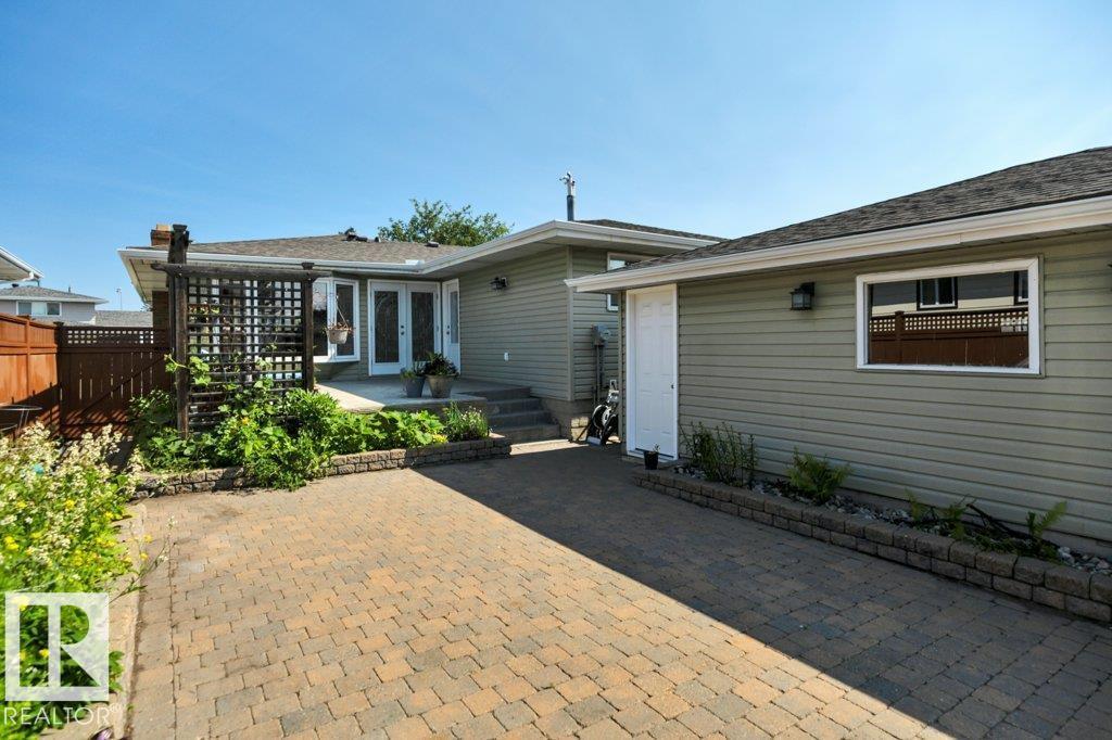 6960 21 AV NW