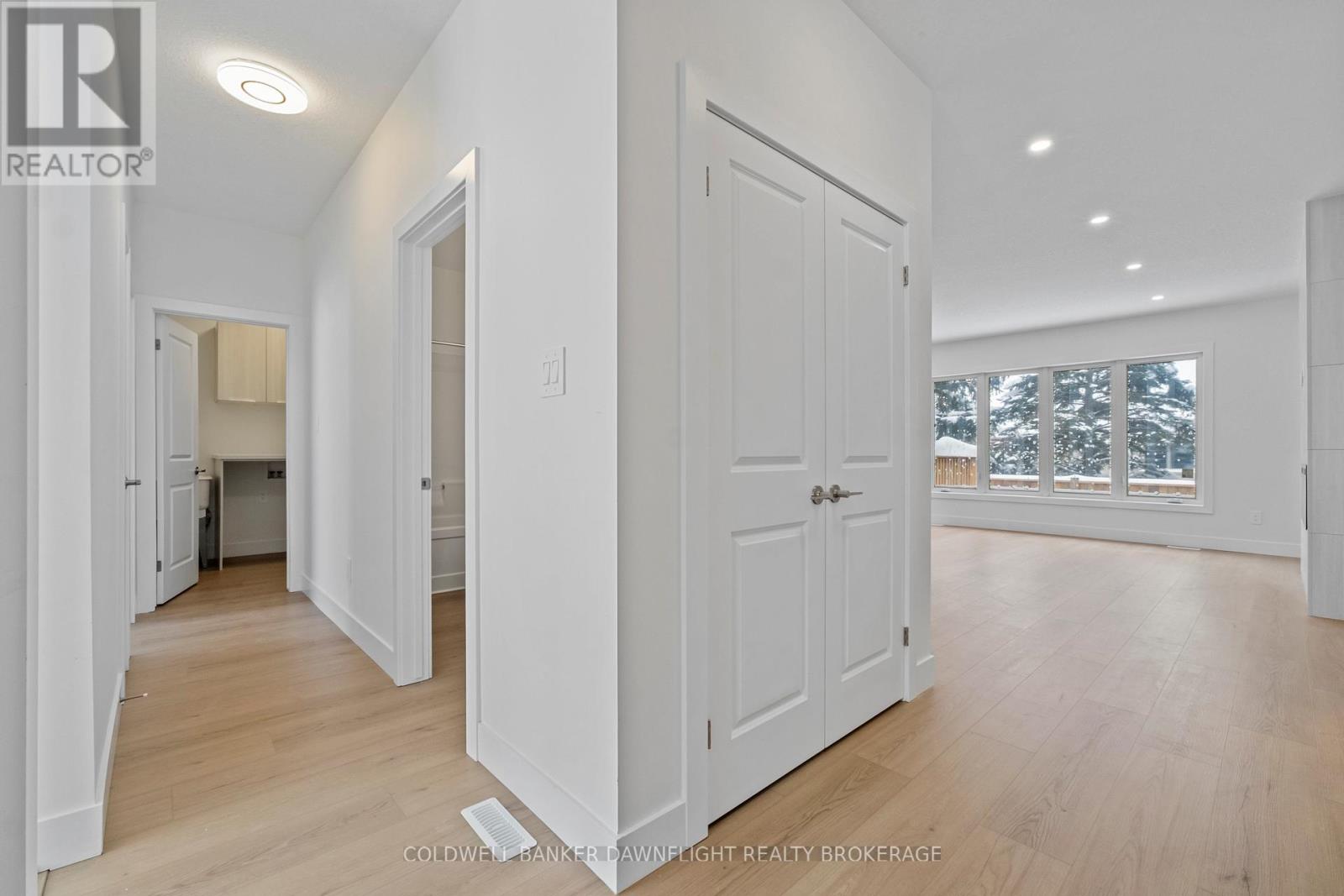 56 MOONLIGHT COURT