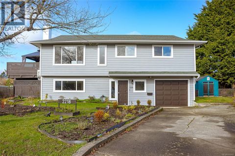 2218 Magnolia Pl Sidney BC V8L4C9