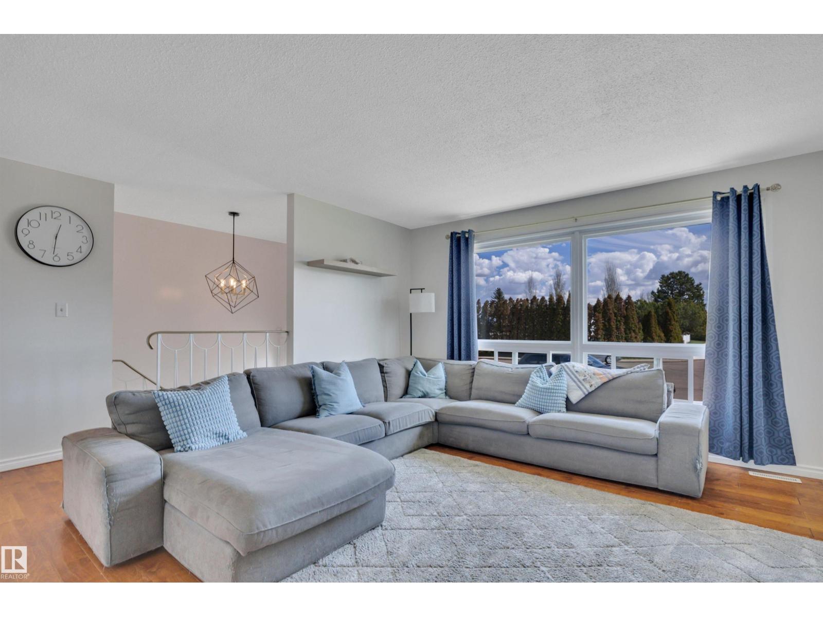 14104 79 ST NW