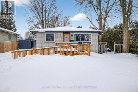 75 MENDIP CRESCENT London South (South Y) ON N6E1H2