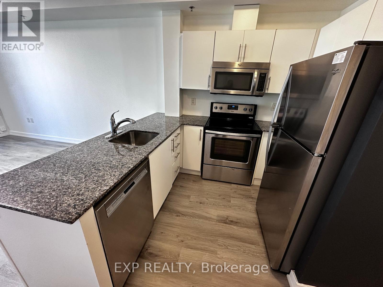 402 - 150 WATER STREET N