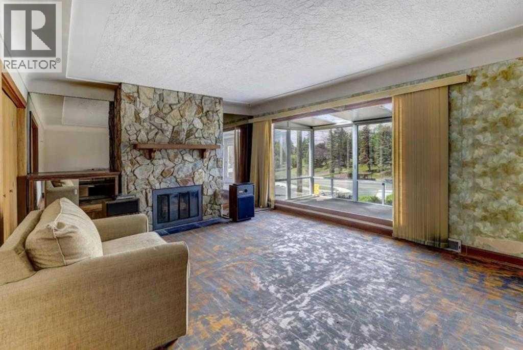 1402 Crescent Road NW