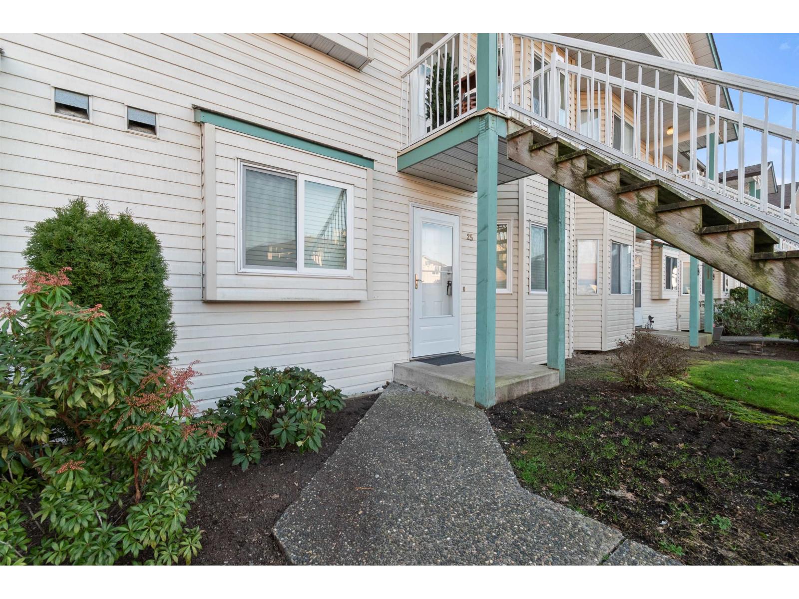 25 45640 STOREY AVENUE|Sardis West Vedder