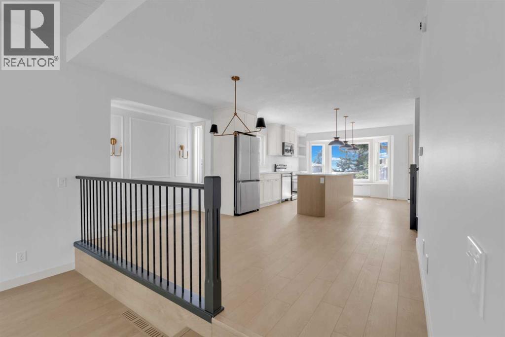 56 Macewan Meadow Way NW