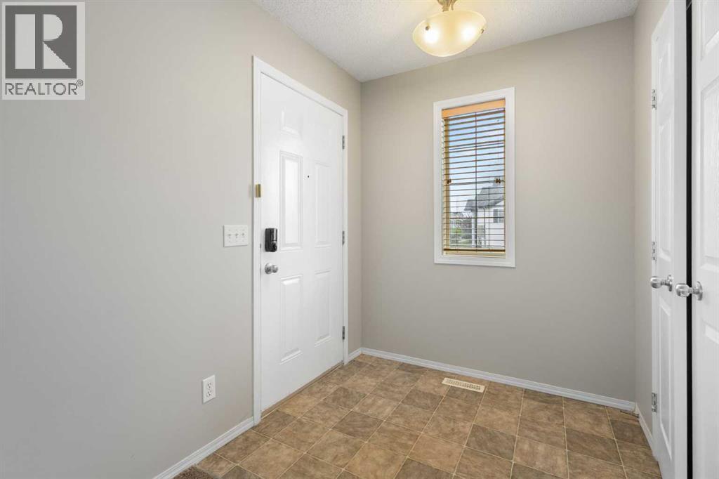 5 Taralake Terrace NE