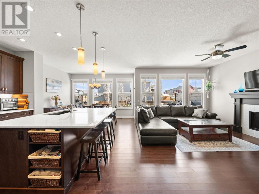 10 Legacy Grove SE