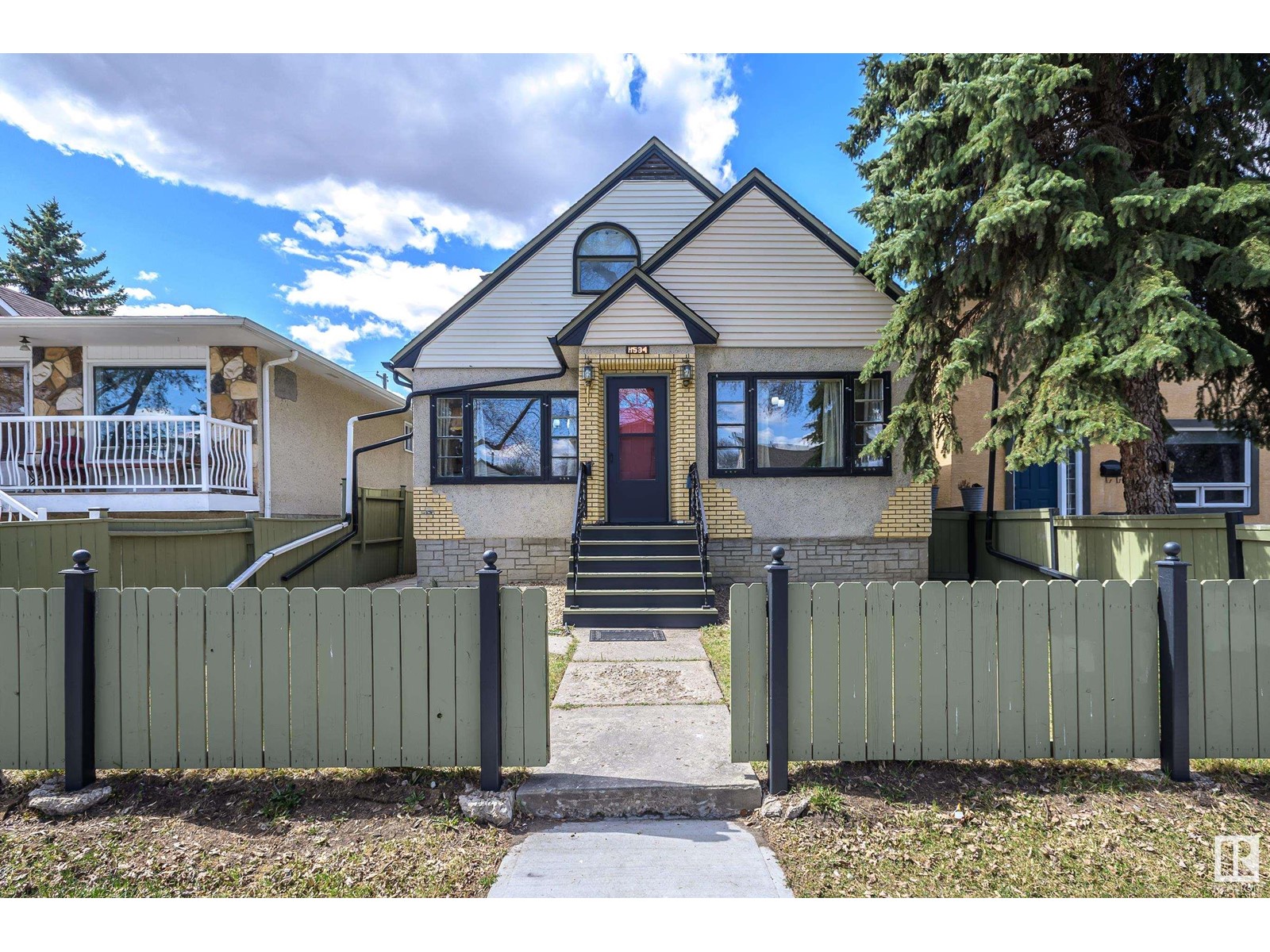 11534 92 ST NW NW