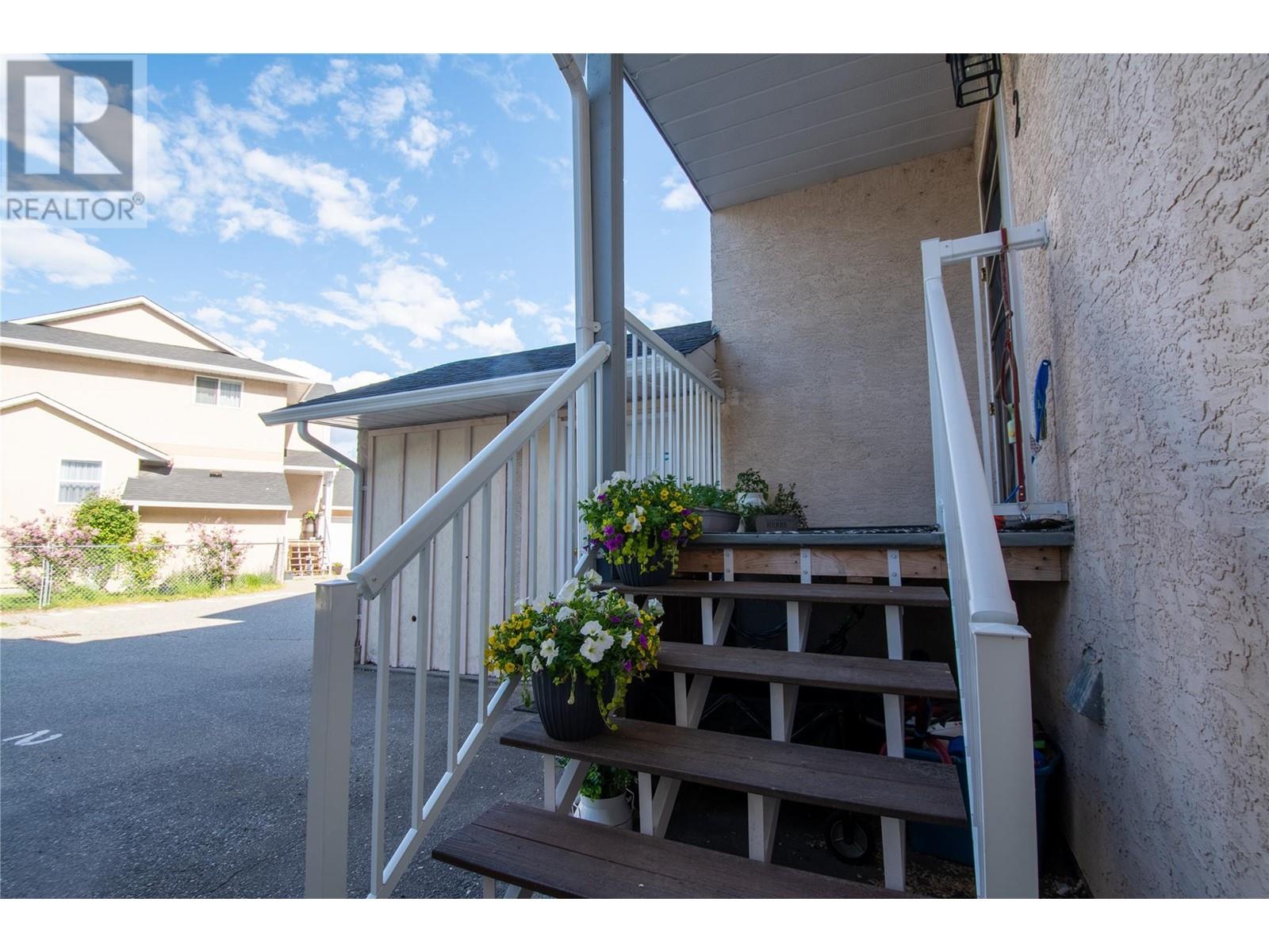 1032 Cedar Street Unit# 2