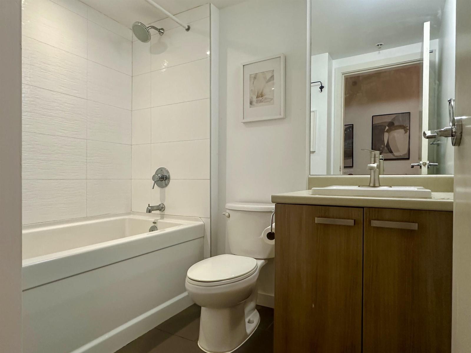 209 13325 102A AVENUE