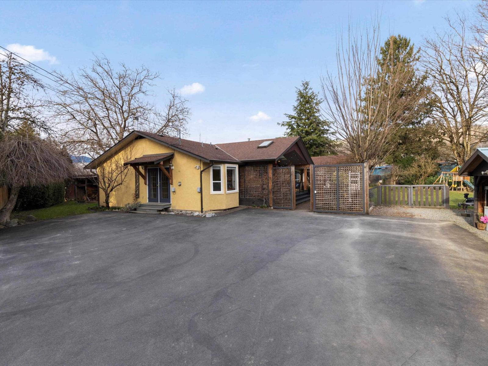 6909 FRASER DRIVE|Agassiz