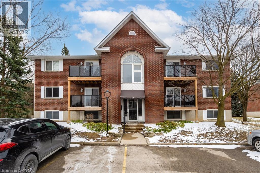 565 GREENFIELD Avenue Unit# 306