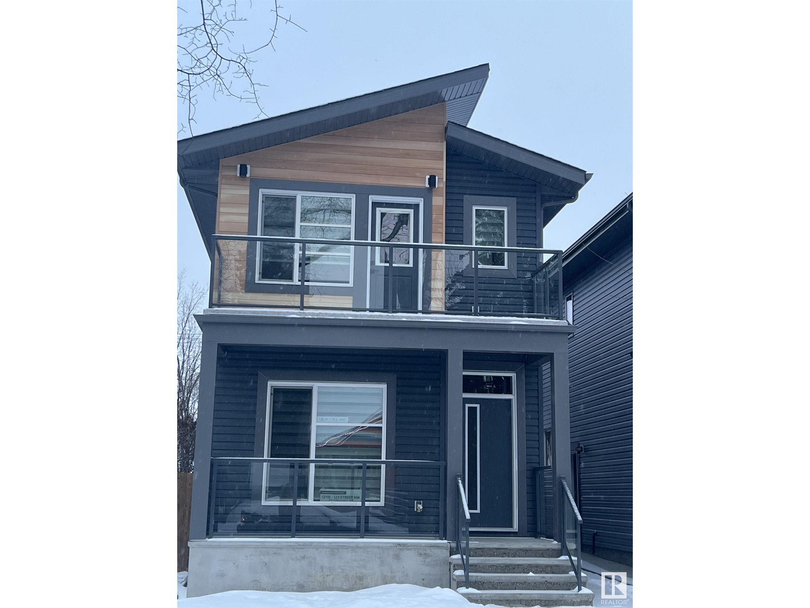 12110 123 ST NW NW