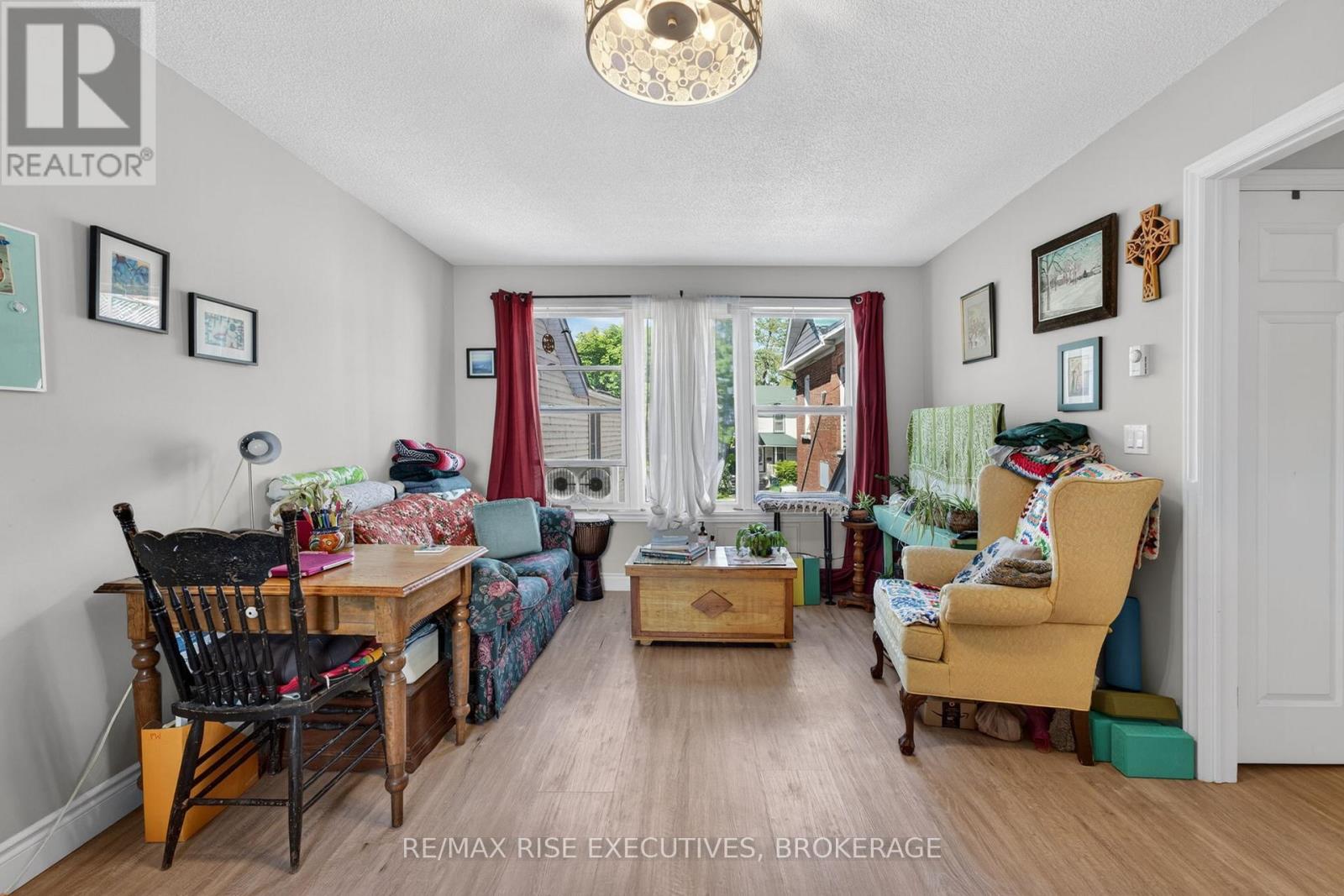 115 LIVINGSTON AVENUE