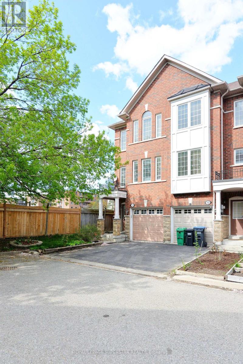 15 GEMSTONE LANE
