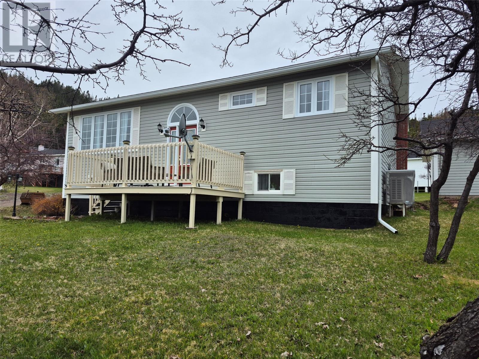13 Ocean View Road