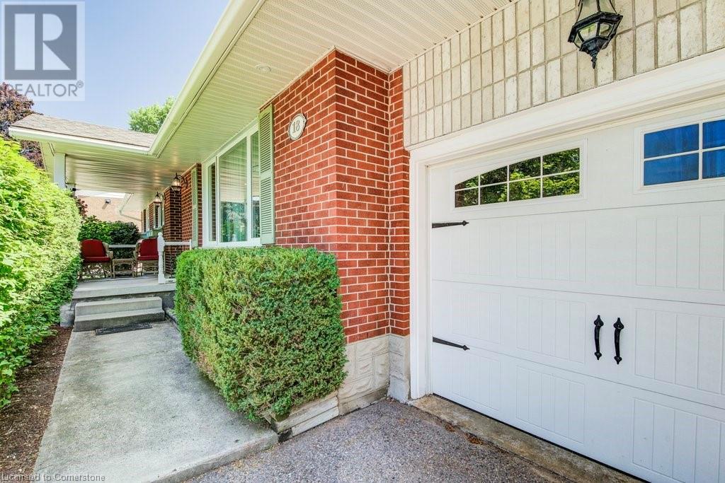 18 MARSHALL Avenue