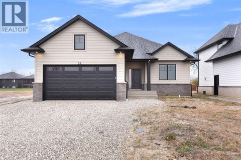 53 BELLEVIEW Kingsville ON N0R1B0